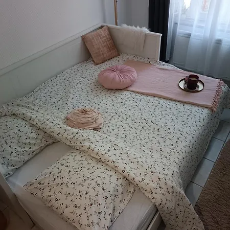 Апартаменты Le Petit Nid De Katia 1 Bernieres-sur-Mer